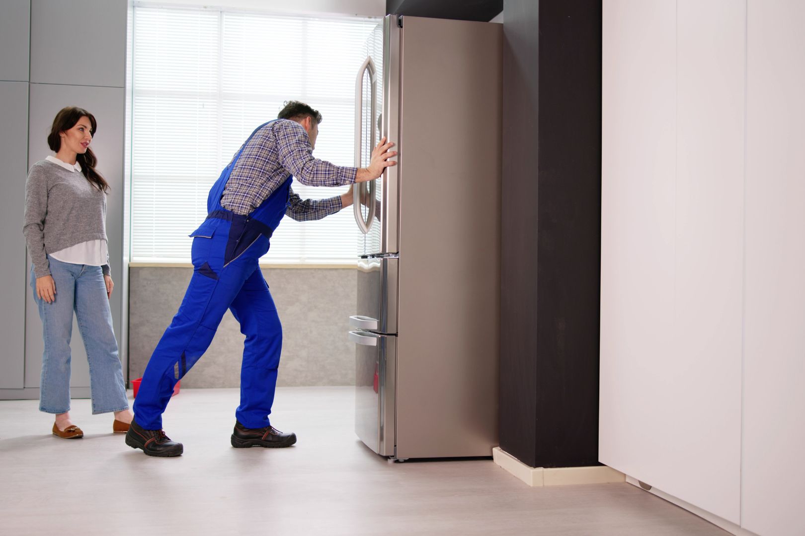 Quando Chamar um Tecnico Autorizado para Geladeira