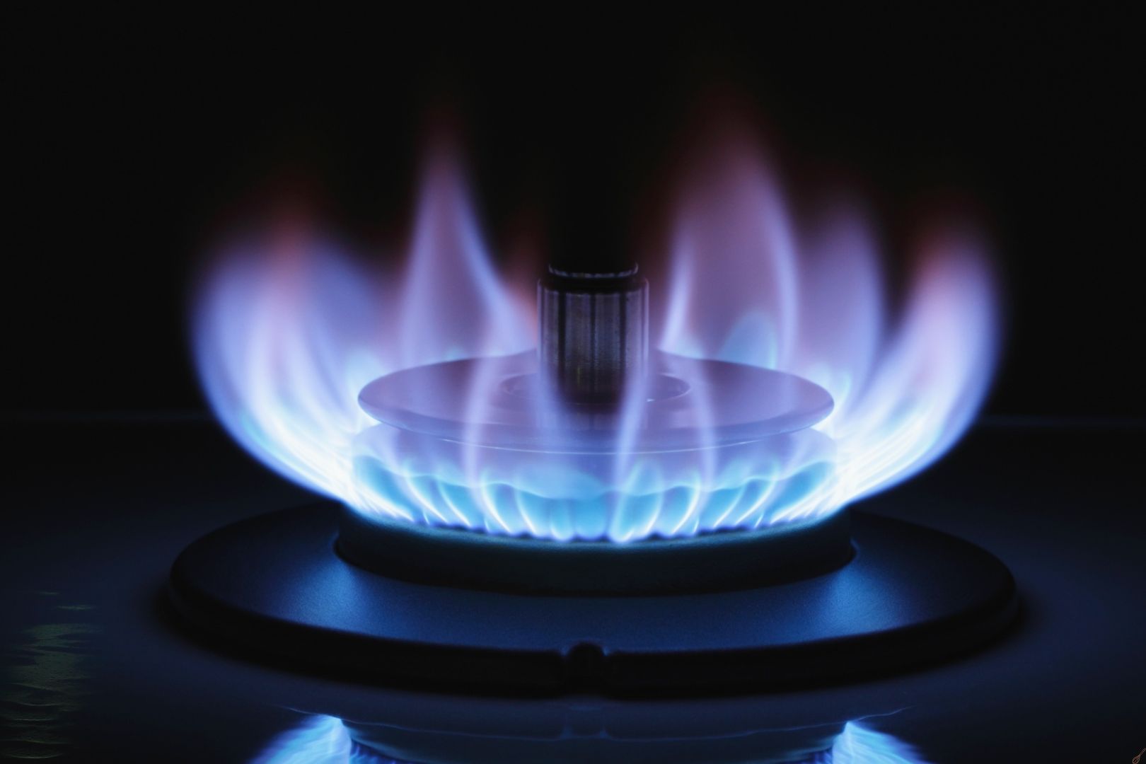 o gas de cozinha acabando sem ser usado