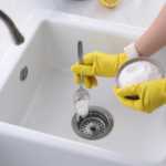 Como desentupir tubulacao com bicarbonato e vinagre